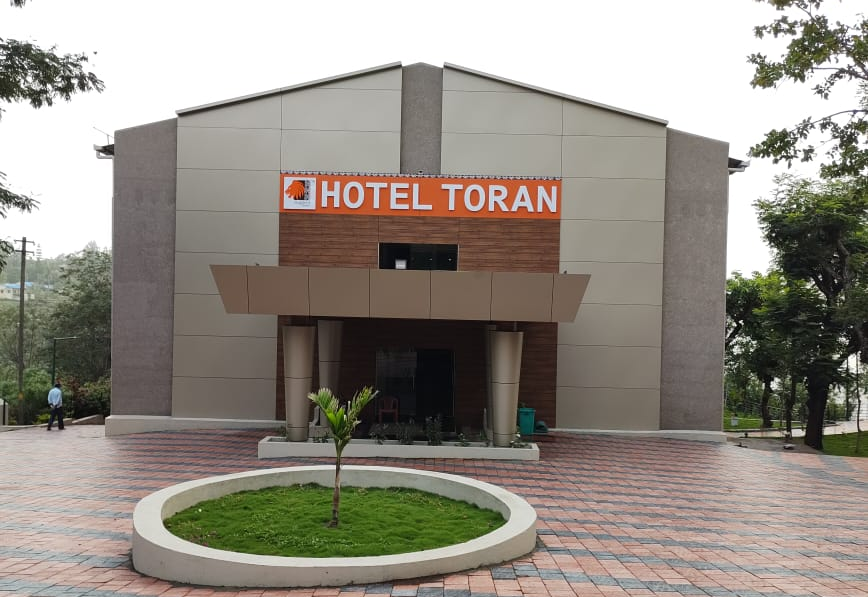 Hotel Toran Gujarat Bhavan, Mount Abu, India 