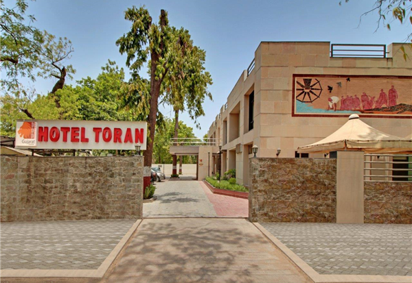 gujarat tourism online hotel booking